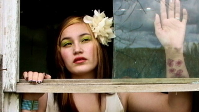 VIDEO: Her mom got pregnant before she achieved dreams; Alaina wants to be different.