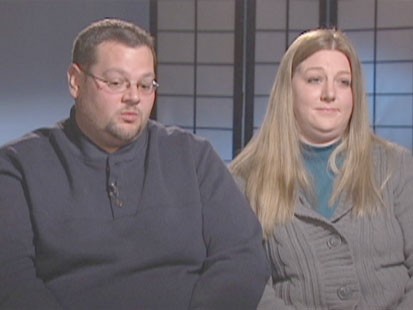 VIDEO: Carrie and Ryan Emmons recount night she gave surprise birth to son in bathtub.