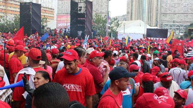 PHOTO: Chavez supporters packed several avenues in dowtown Caracas on Thursday.