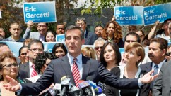 PHOTO: Los Angeles Mayor-elect Eric Garcetti speaks at a news conference in Los Angeles Wednesday, May 22, 2013.