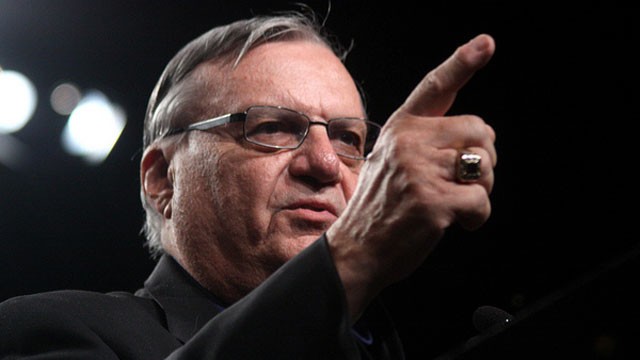 PHOTO: Maricopa County Sheriff Joe Arpaio says placing armed volunteers outside Phoenix-area schools will help limit gun violence.
