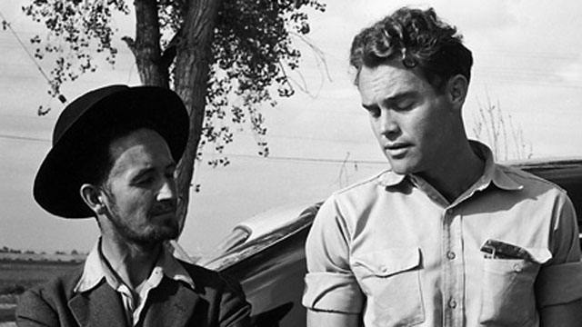 PHOTO: Fred Ross Sr. and Woody Guthrie in 1939.