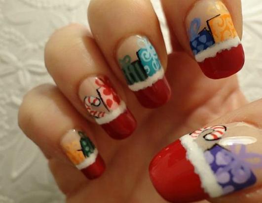 Awesome (And Awesomely Bad) Holiday Nails