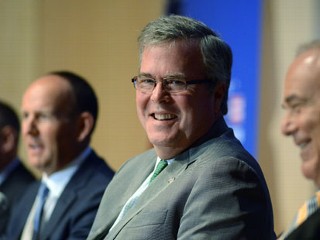 Jeb Bush's Book Rejects Path to Citizenship