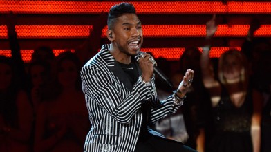 PHOTO: Miguel's jacket is both weird and totally working for him.