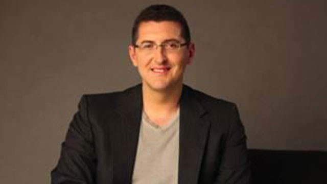 PHOTO: Emanuel Pleitez, the 30-year-old-son of Latino immigrants, is running an upstart bid to become mayor of Los Angeles.