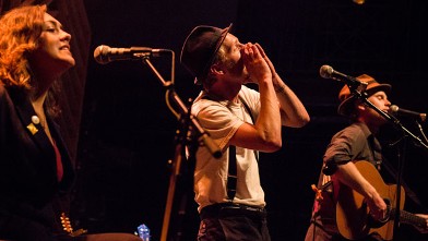 PHOTO: Lumineers