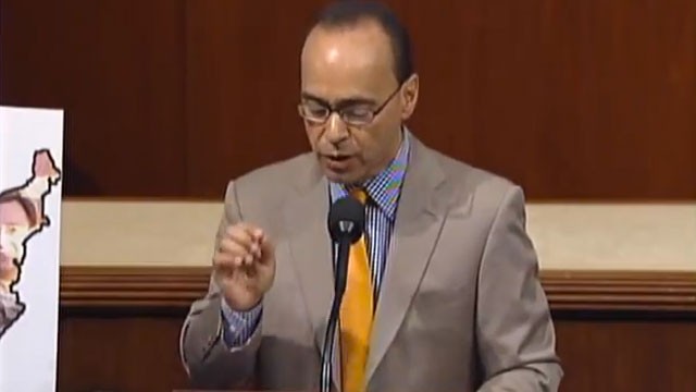 PHOTO: Congressman Luis Gutierrez (D-IL) speaking on the House floor.