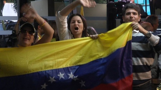 PHOTO:&nbsp;Venezuelans in Miami react to Chavez's death.
