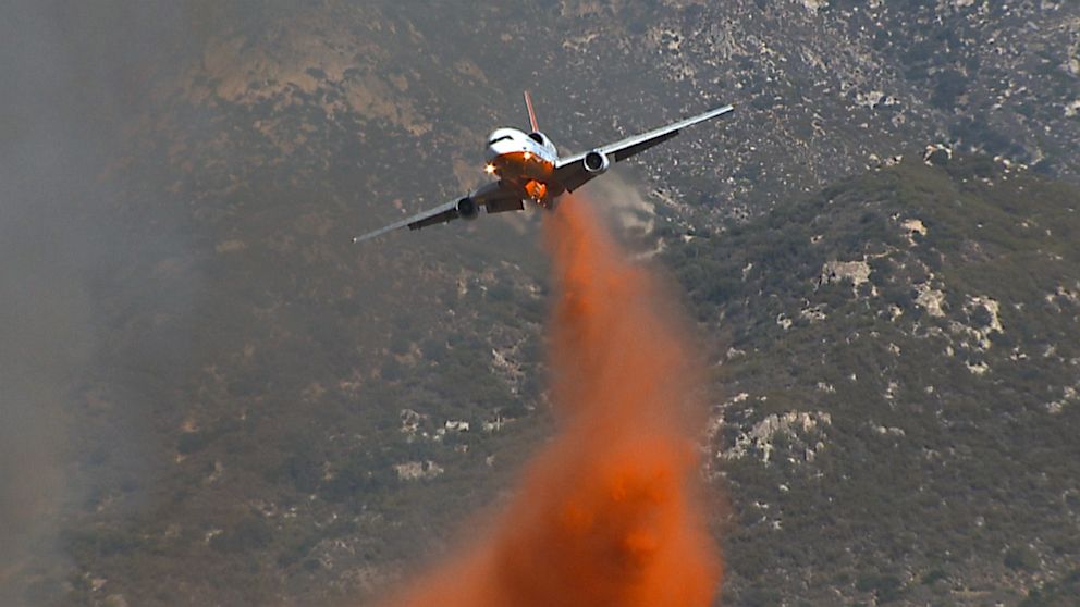PHOTO: Firefighting airplane