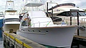 Photo: Bernie Madoffs "Bull" for Sale in Florida: Two yachts, Mercedes and Other Boats Are On the Block in Auction of Ponzi Scammers Assets