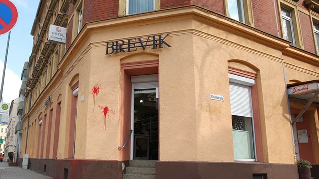 PHOTO: Brevik storefront