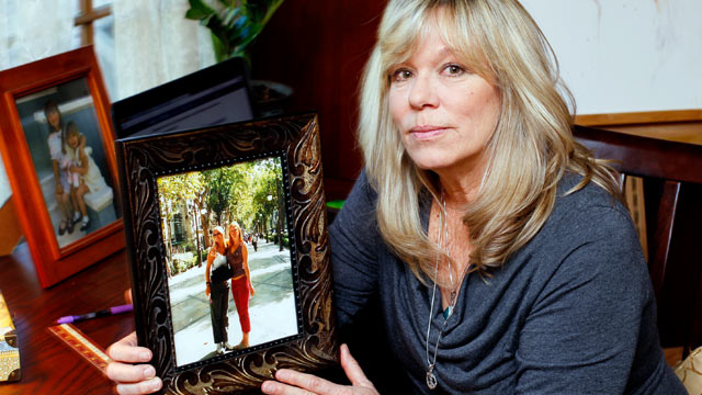 PHOTO: Cally Houck lost her two daughters, Raechel, 24, and Jacqueline, 20, when they rented a PT Cruiser from Enterprise that was under recall.