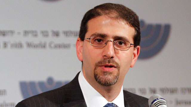 PHOTO: U.S. Ambassador to Israel Daniel Shapiro speaks at the Bnai Brith World Center in Jerusalem, Oct. 31, 2011.