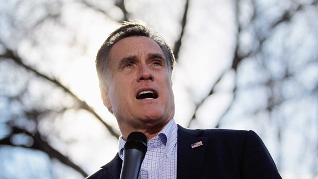 PHOTO: Republican presidential candidate and former Massachusetts Gov. Mitt Romney speaks during a campaign rally at Wofford College on Jan. 18, 2012 in Spartanburg, South Carolina.