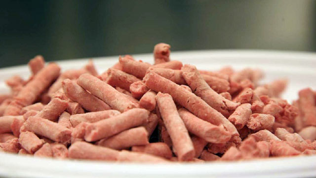 PHOTO: "BLBT (Boneless Lean Beef Trimmings) is a sustainable product because it recovers lean meat that would otherwise be wasted,", says J. Patrick Boyle, president of the American Meat Institute, in a statement.