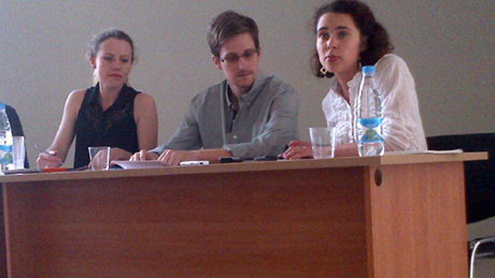 PHOTO: Alleged NSA leaker Edward Snowden meets with human rights officials in a Moscow airport.