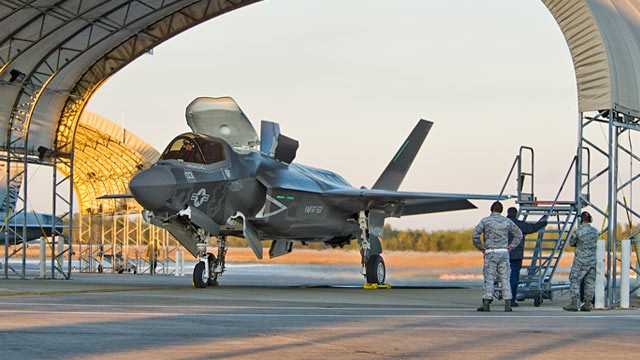 PHOTO: F-35 fighter jet