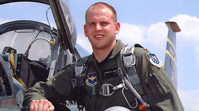 PHOTO: Air Force Blames Oxygen-Deprived Pilot in F-22 Crash