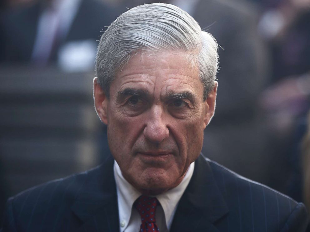 PHOTO: Former FBI Director Robert Mueller is pictured at an installation ceremony at FBI Headquarters in Washington, Oct. 28, 2013.