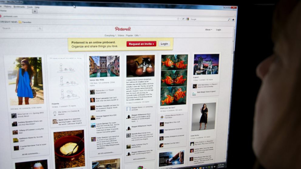 PHOTO: A woman looks at the internet site Pinterest.com on March 13, 2012.
