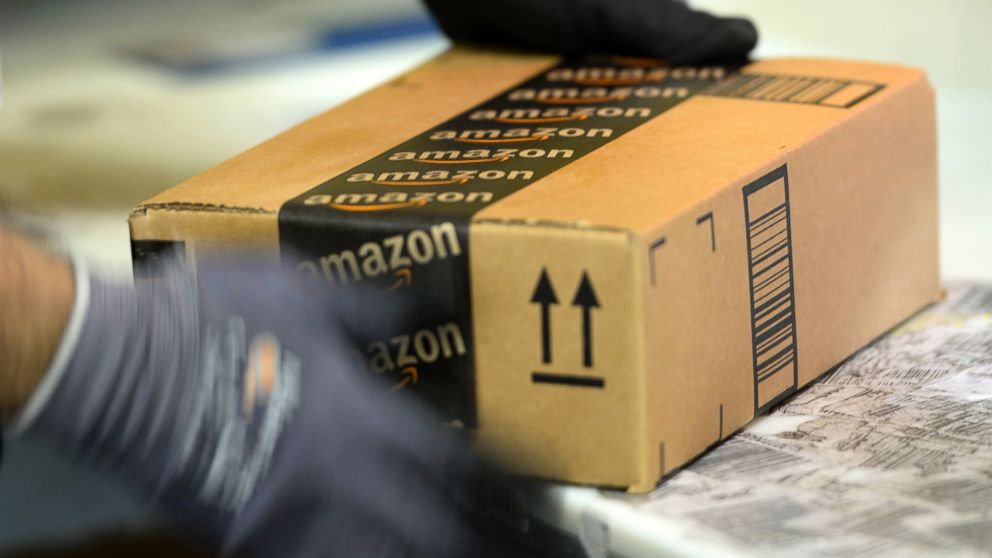 PHOTO: An employee prepares an order at Amazons fulfillment center in San Bernardino, Calif., Oct. 29, 2013.