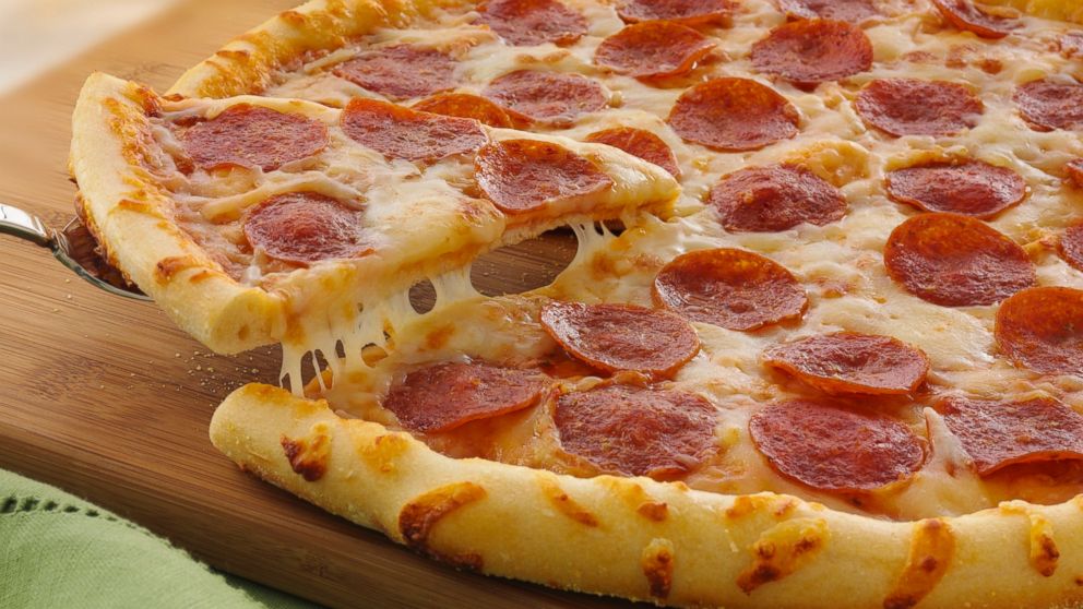 PHOTO: Pizza Hut is partnering with OKCupid to elicit marriage proposals this Valentines Day.