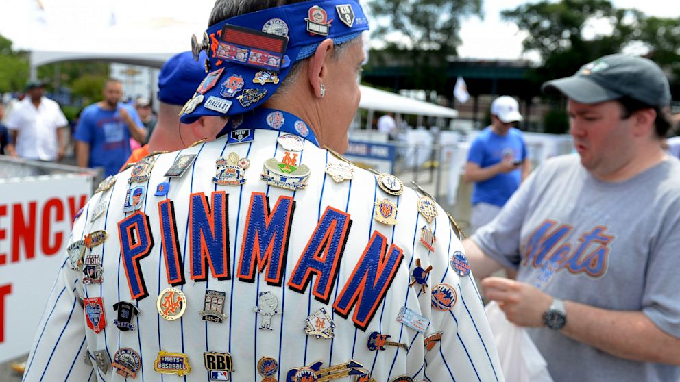 PHOTO: Sports Fans Credit Cards; Are They Worth It?
