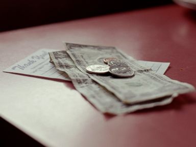 All Your Questions About Tipping Answered
