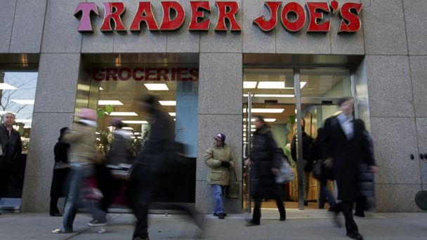 PHOTO: Pedestrians pictured outside the Trader Joes on 14th Street in in Union Squre, New York, March 17, 2006.