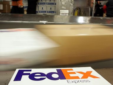 Holiday Shipping Deadlines You Need to Know