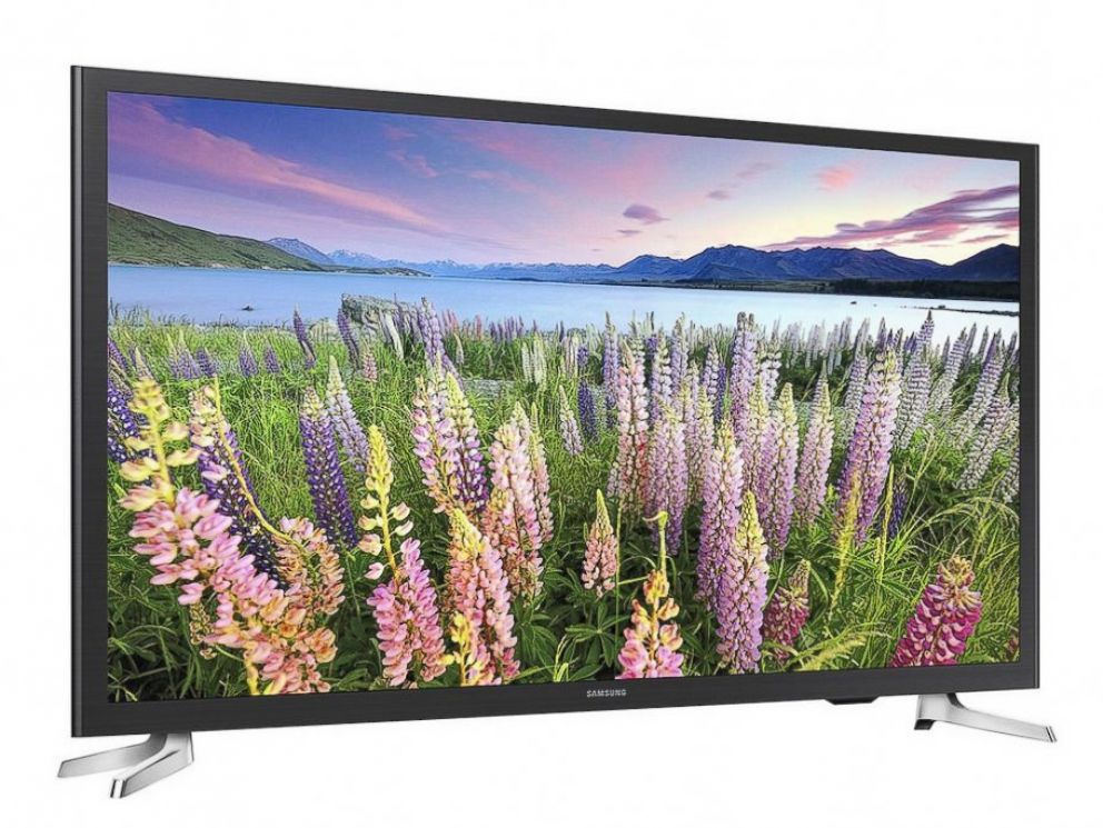 PHOTO: Amazon Prime members will be able to purchase brand-name 32-inch Smart HDTVs for under $200 on Prime Day. 