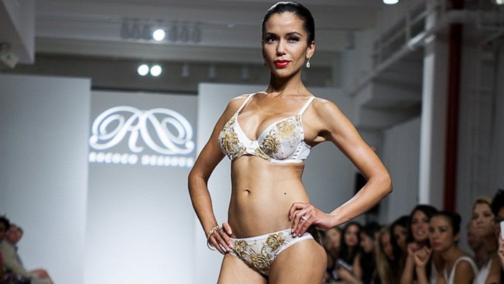 PHOTO: Rococo Dessous "Alexandra" bridal set