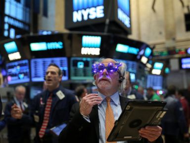 Send in the Bulls: 2017 Could Be a Banner Year for Stocks
