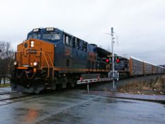 CSX railroad delivers 15 percent improvement in 2Q profit CSX railroad delivers 15 percent improvement in 2Q profit