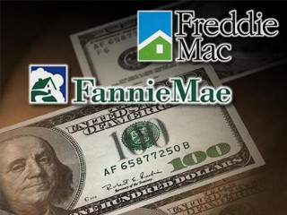 Photo: Bonuses for Fannie, Freddie workers total $210 million; regulator defends payouts