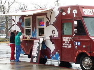 Food Trucks Upend the Dining Cart