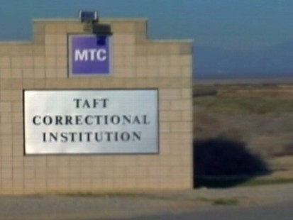 Video: White collar criminals behind bars.