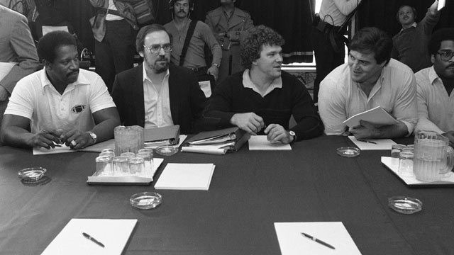 PHOTO: Negotiations in the National Football League players strike resumed on Oct. 30, 1982 in New York with player representatives, from left to right, Gene Upshaw, Dick Bertelsen, Stan White and Tom Condon, joining owner representative Jack Donlan, Ed G