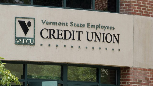 PHOTO: In this July 27, 2012 photo, customers enter the Vermont State Employees Credit Union in Montpelier, Vt.