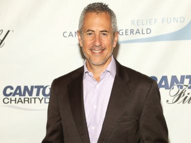 Restaurant Mogul Bans Waiter Tips