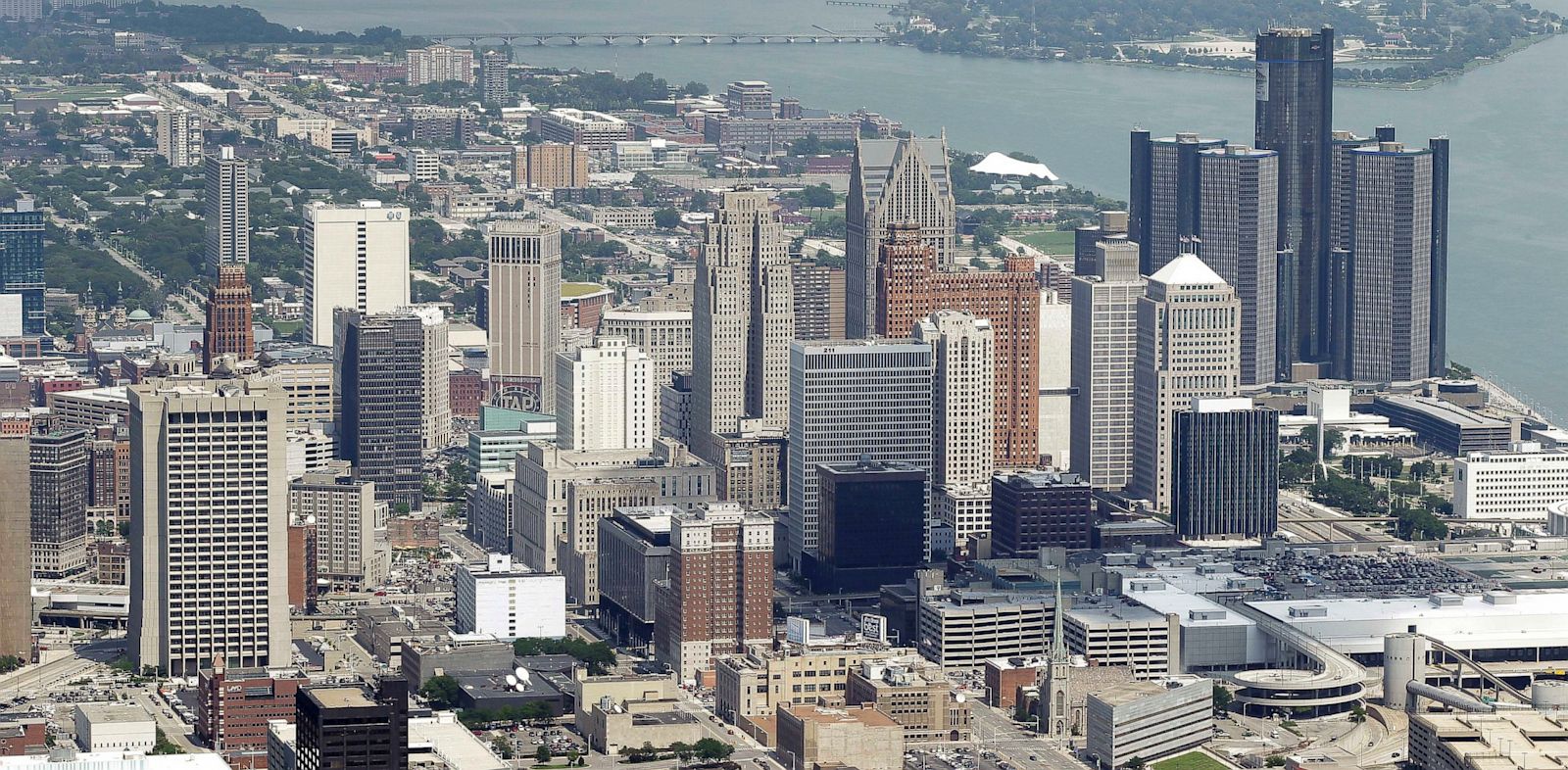 Detroit Becomes Largest U.S. City To File For Bankruptcy - ABC News