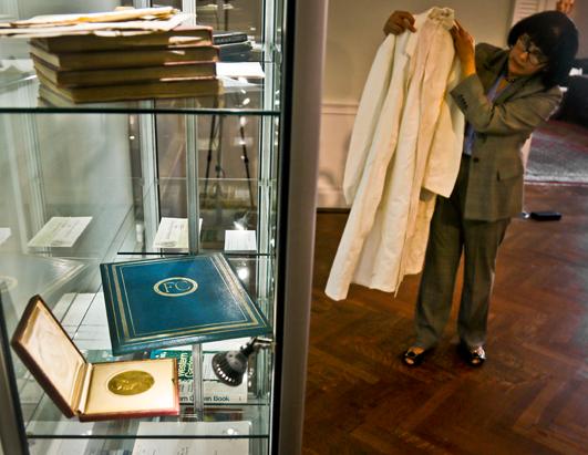 Francis Crick Memorabilia Sold