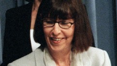 PHOTO: Linda Wolf is shown, June 27, 2000 during a news conference.