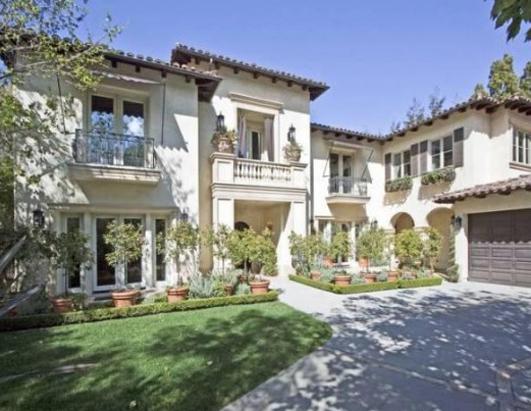 The Studio City home in LA that Britney Spears bought in January 2007 for 