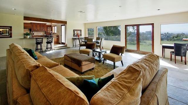 'Doritos Girl' Lists Home