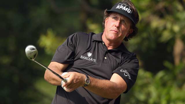 PHOTO: Phil Mickelson is seen in action during the final round of the WGC HSBC Champions at the Mission Hills Resort, Nov. 4, 2012 in Shenzhen, China.