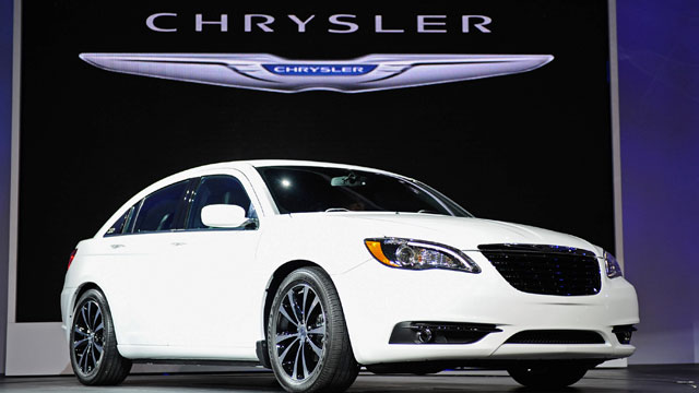 PHOTO: Chrysler 200 sedan