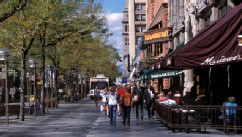 PHOTO: Denver is the most friendly city to employees of small business, according to a new ranking by CardHub.