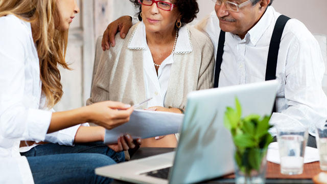 PHOTO: The best savings accounts based on age.